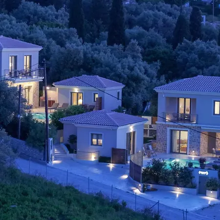 Veramente With Sea View Villa