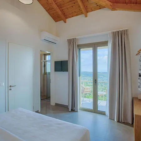 Veramente With Sea View *
