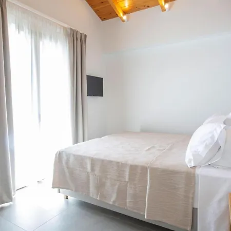 Veramente With Sea View *