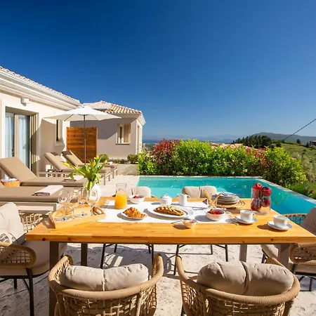 Veramente With Sea View *
