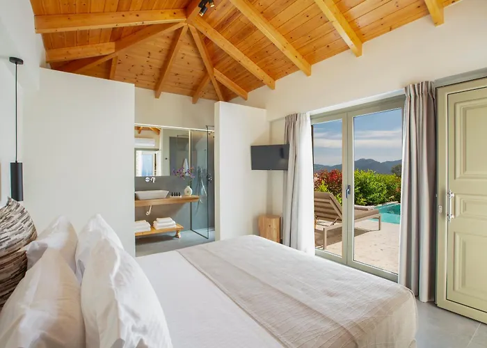 Villa Veramente With Sea View *