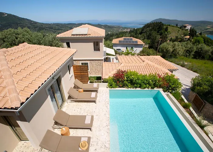 Villa Veramente With Sea View *